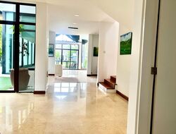 Ocean Drive (D4), Detached #497823481